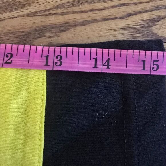 Blk XXL Commemorates Elton John Farewell Tour @ Dodger Stadium performance 1975 - Picture 13 of 13